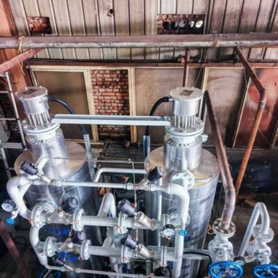 Đơn vị phân ly amoniac được thiết kế gắn trên trượt với bình áp suất được đánh giá